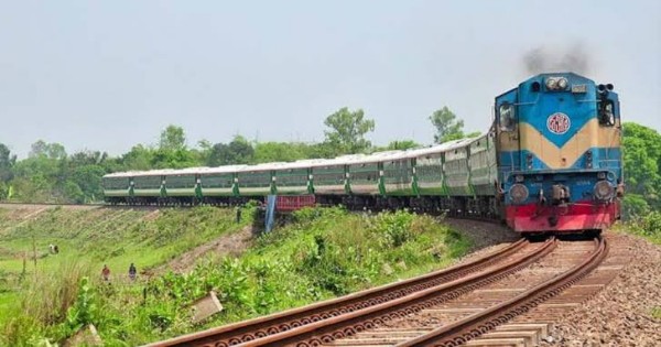 ঈদযাত্রায় যেদিন থেকে পাওয়া যাবে ট্রেনের টিকিট