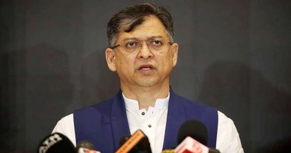 একটি দল জুলাই সনদে স্বাক্ষর করার সুযোগ খুঁজছে: সালাহউদ্দিন